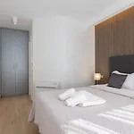 Sunny Lux 2 In By Guide
