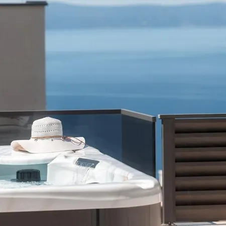 Sunny Lux 2 In By Guide * Makarska